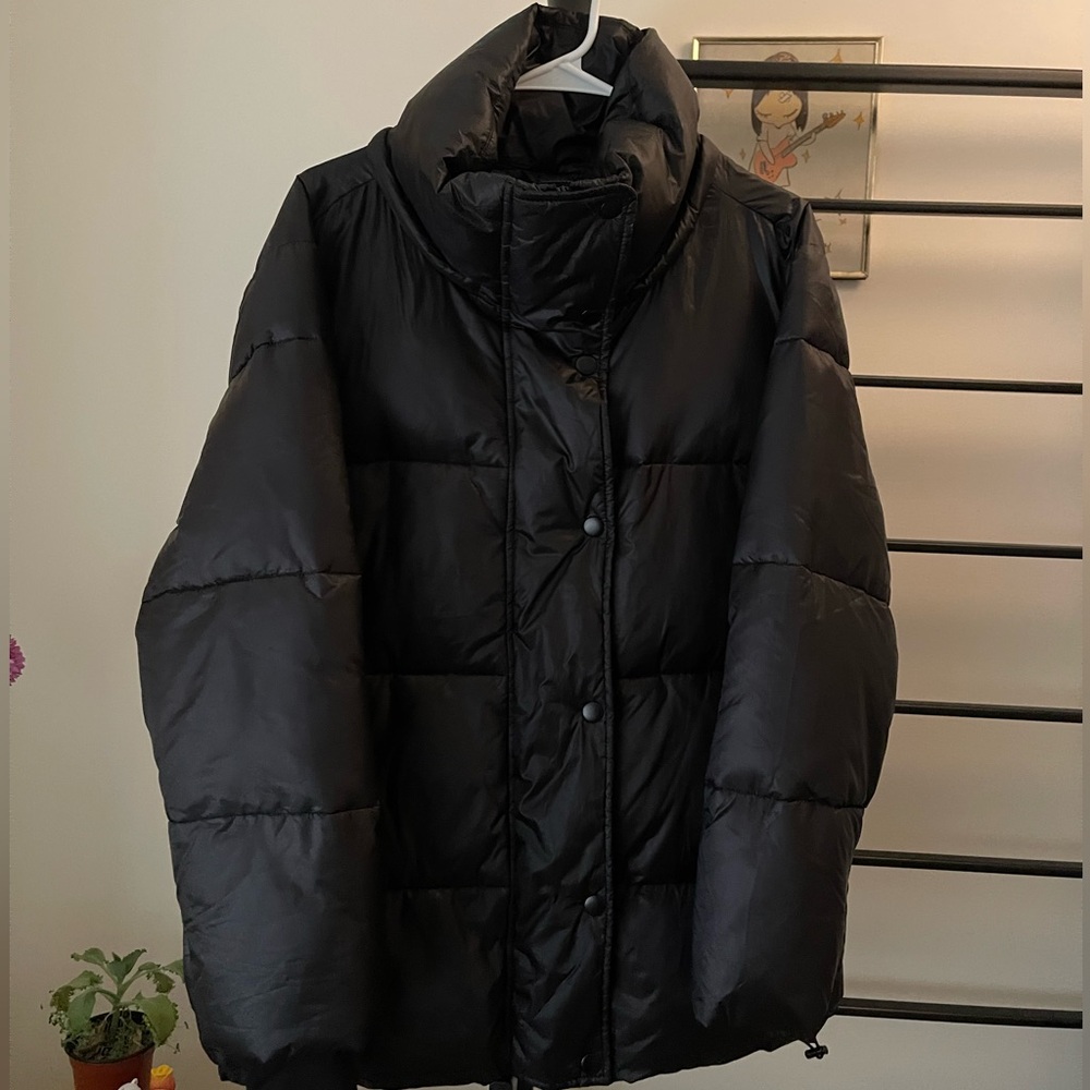 GAP black puffer